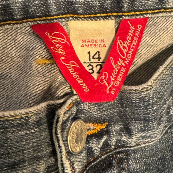 Lucky Jeans size 14. Inseam 32 - Picture 11 of 15